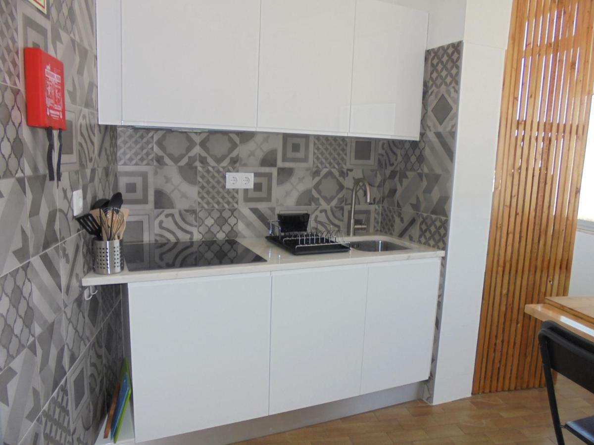 Beachcity Guesthouse Lagos Ngoại thất bức ảnh